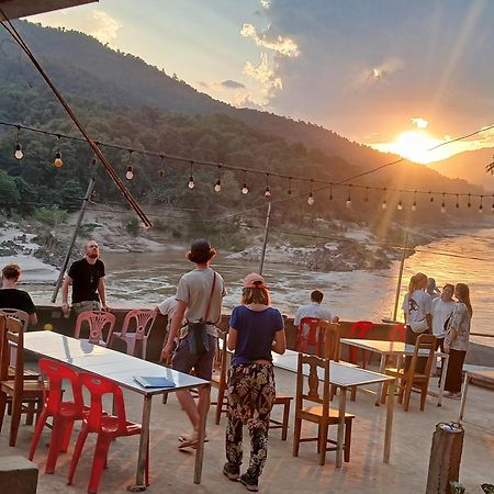 Villa Mekong Guesthouse Muang Pakbèng المظهر الخارجي الصورة